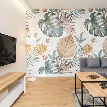 Garden Gates By Renters Danzica