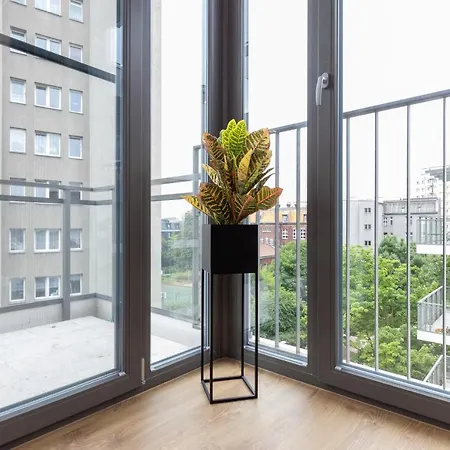 Garden Gates By Renters Apartman Gdańsk